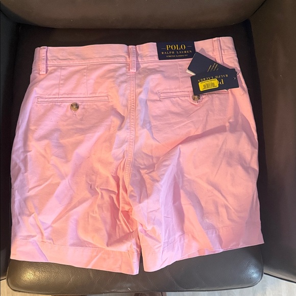 Polo by Ralph Lauren Men's Light Pink Flat Front Shorts - Picture 4 of 5